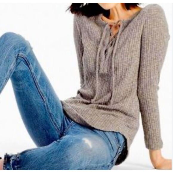 Lucky Brand ribbed knit lace up long sleeve pullover top - Picture 1 of 9